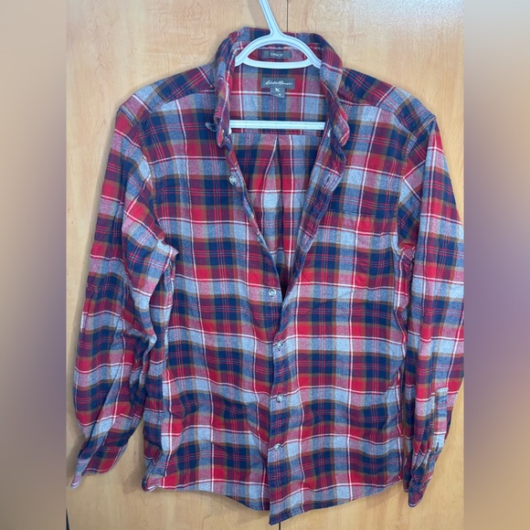 Men’s button down, Size medium, Eddie Bauer - Picture 2 of 4